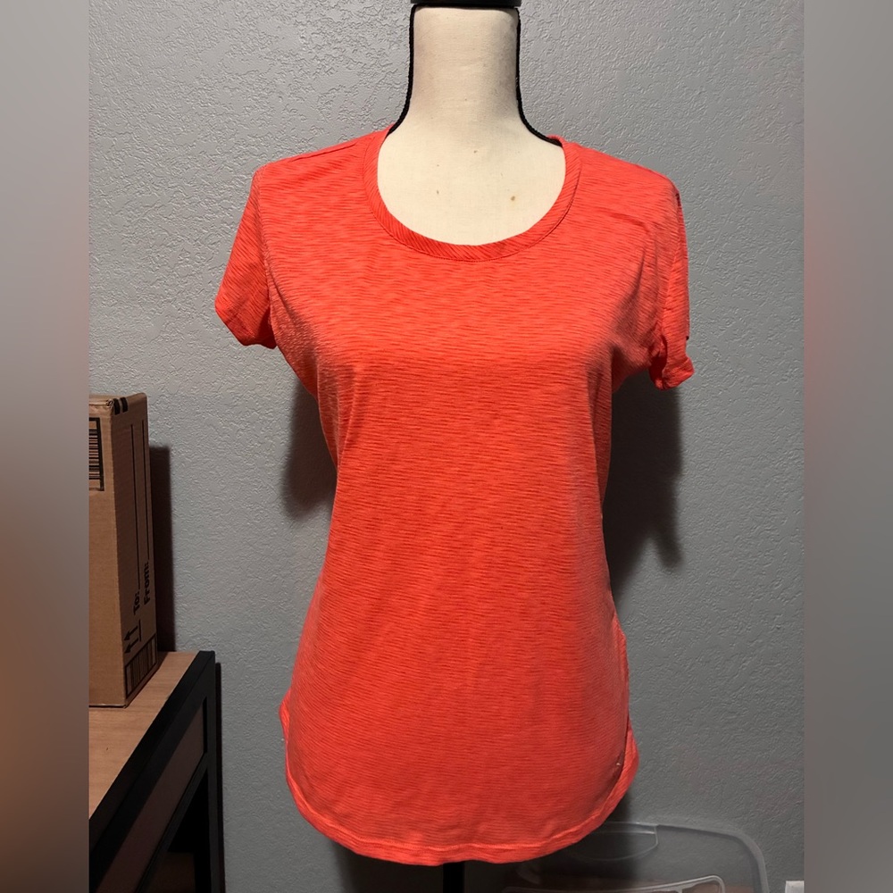 Kuhl Orange short sleeve shirt women’s size Medium